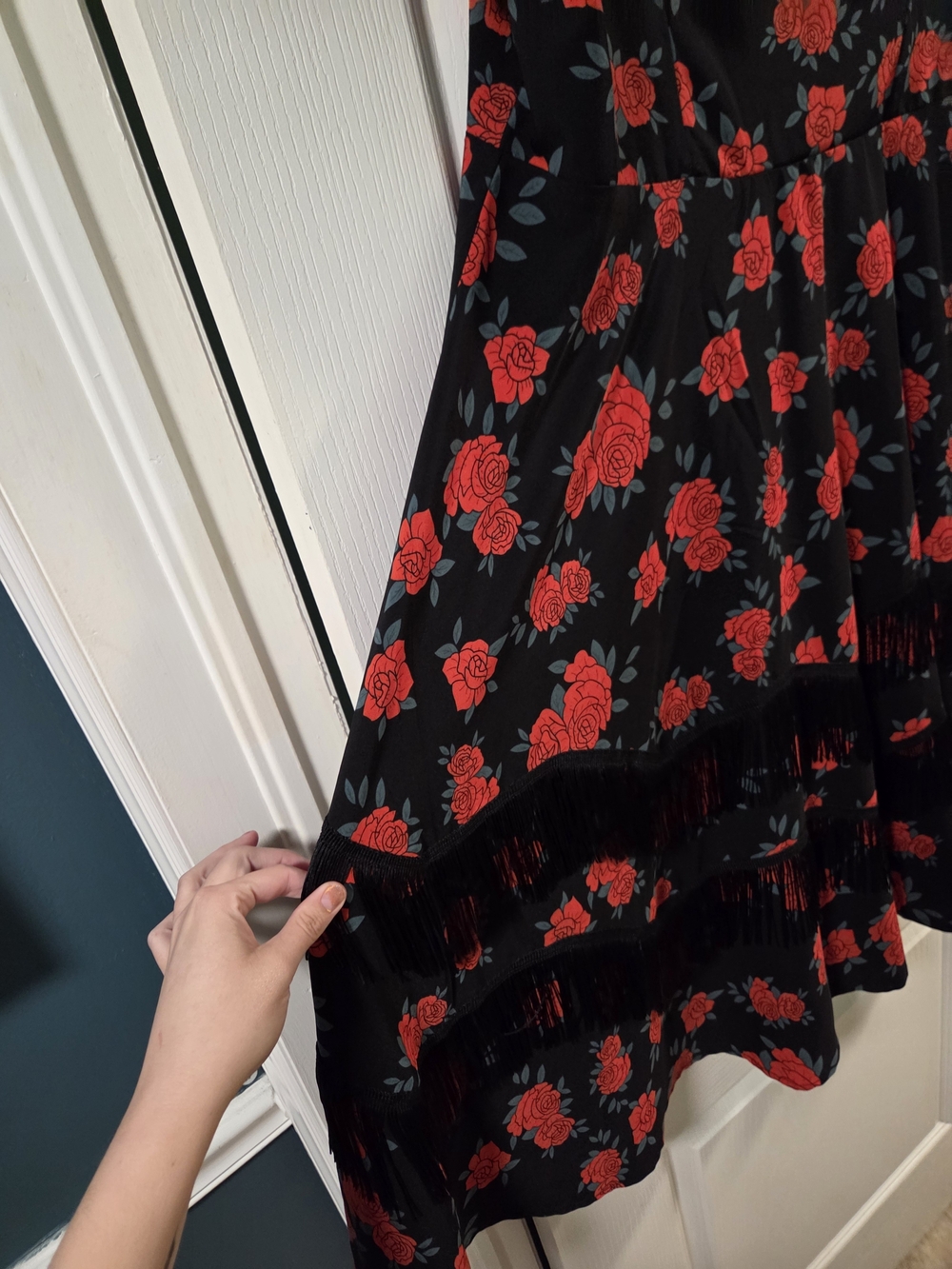 MISSING STRAPS- READ BELOW-Unique Vintage Black Floral Swing Midi Dress- Size 1x - Picture 8 of 10